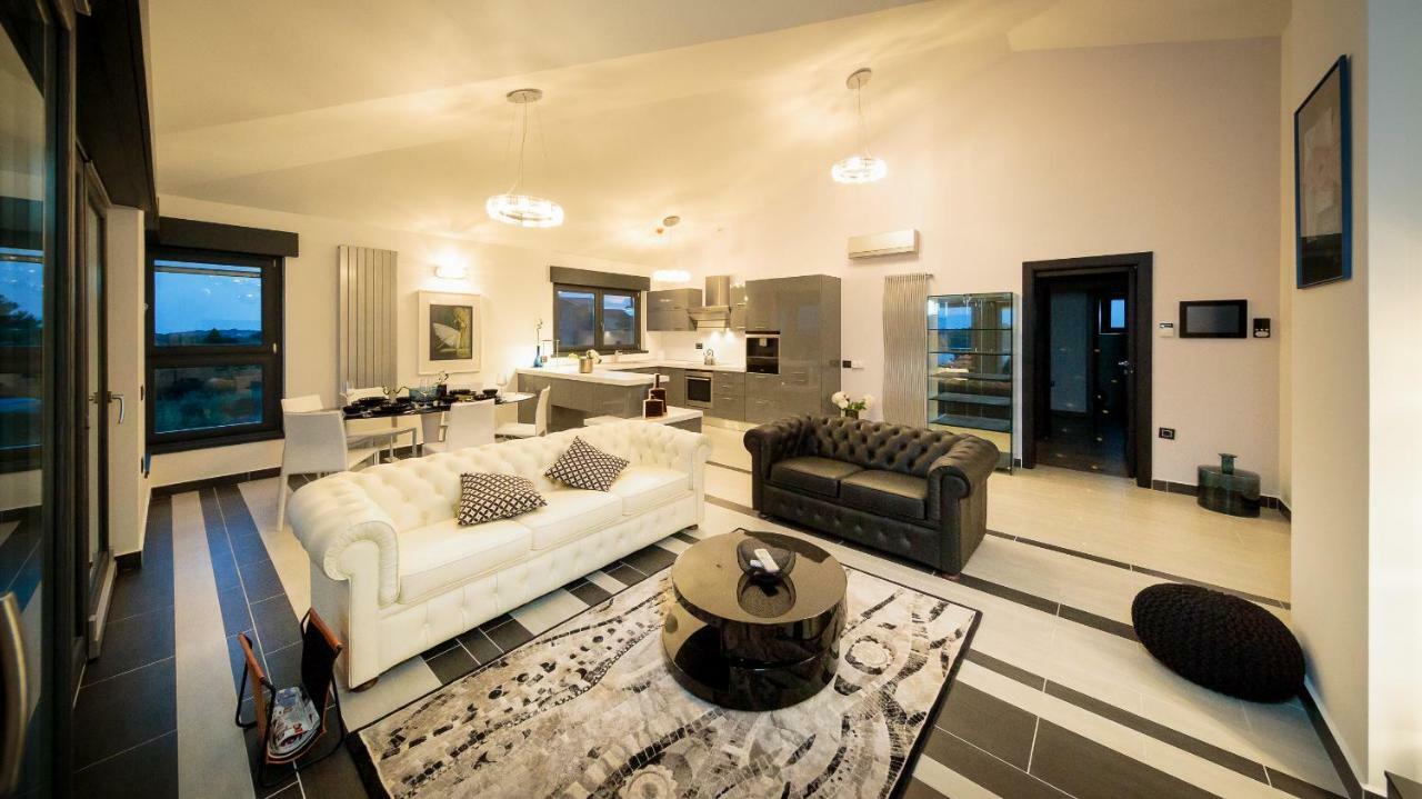 Pietas Julia Penthouse * Pula